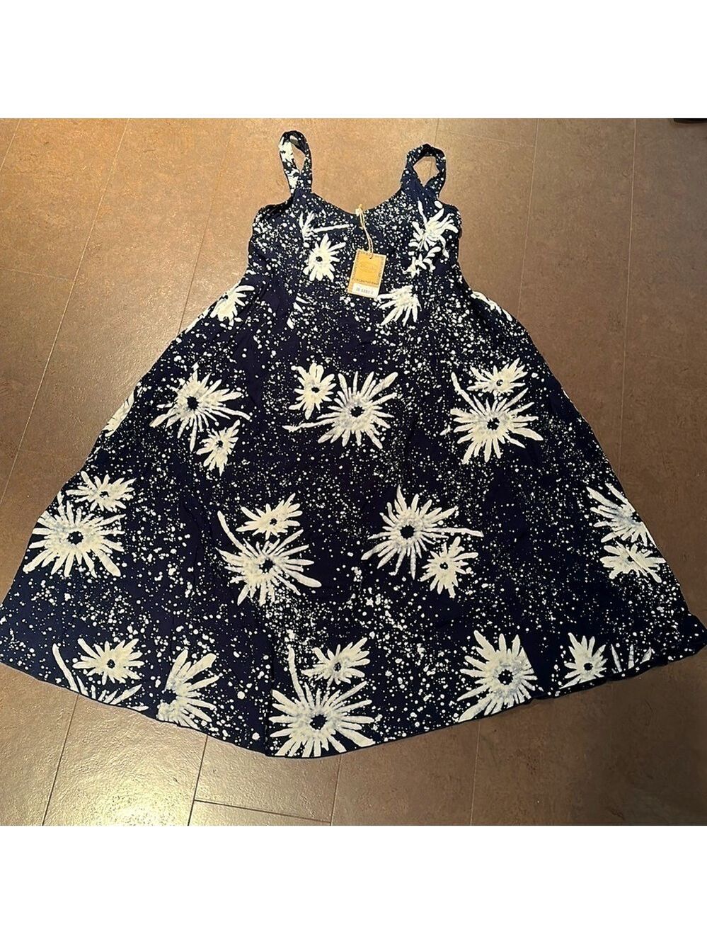 BLUE sky clothing Shauna midi dress size medium
